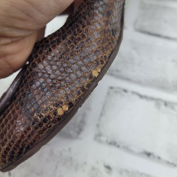 Tory Burch Snakeskin Pattern Brown Heels - Picture 8 of 8